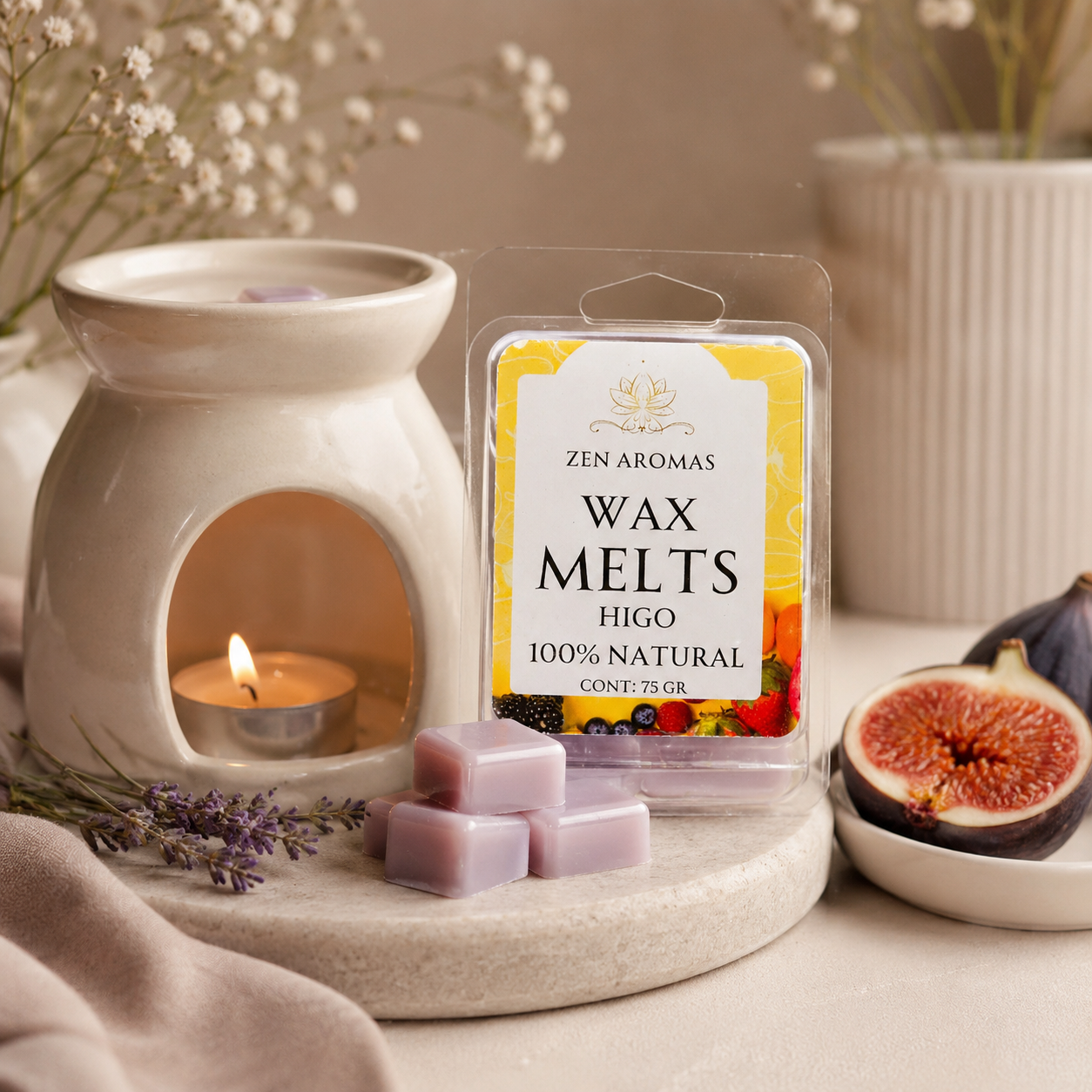 Wax melts de higo Zen Aromas con hornillo cerámico encendido y cubitos de cera aromática.