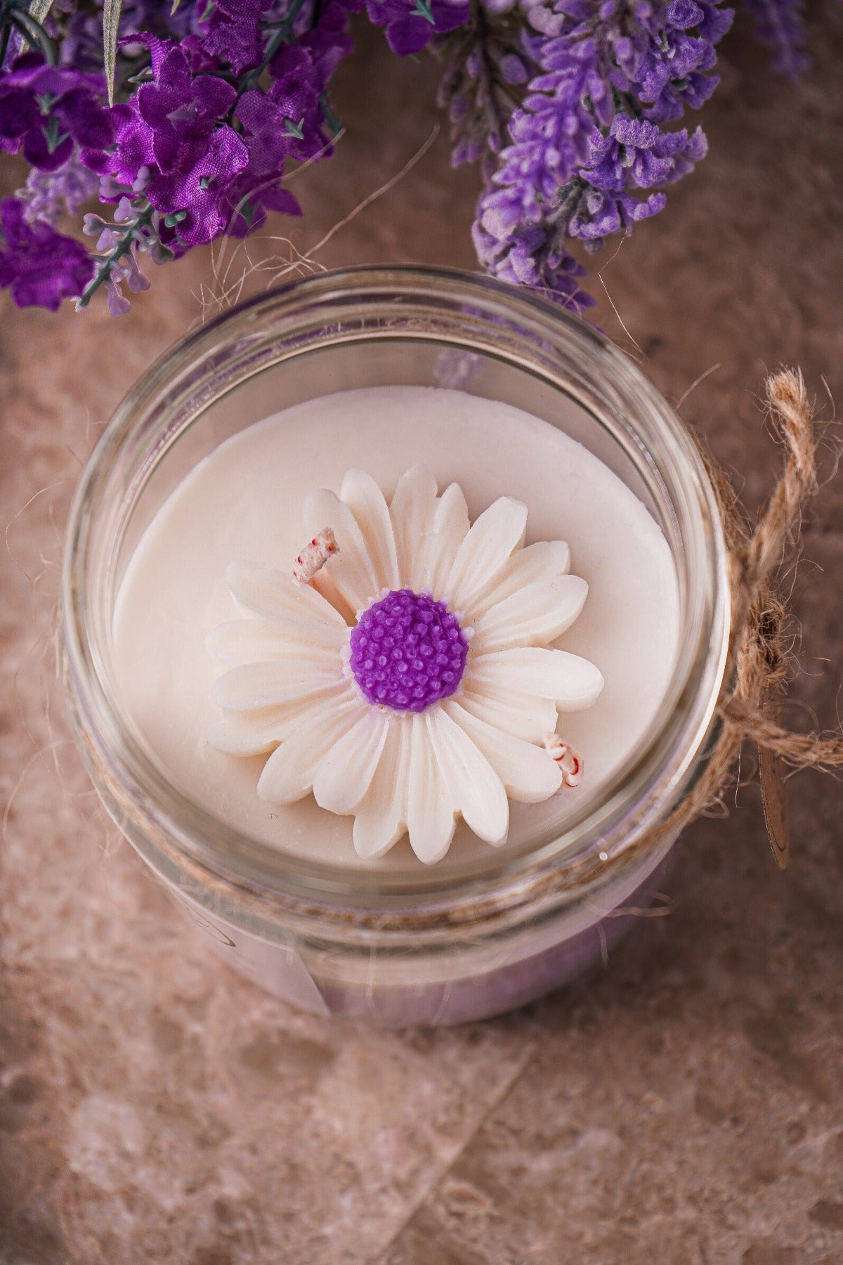 Cómo elegir la vela aromática perfecta según tu estado de ánimo