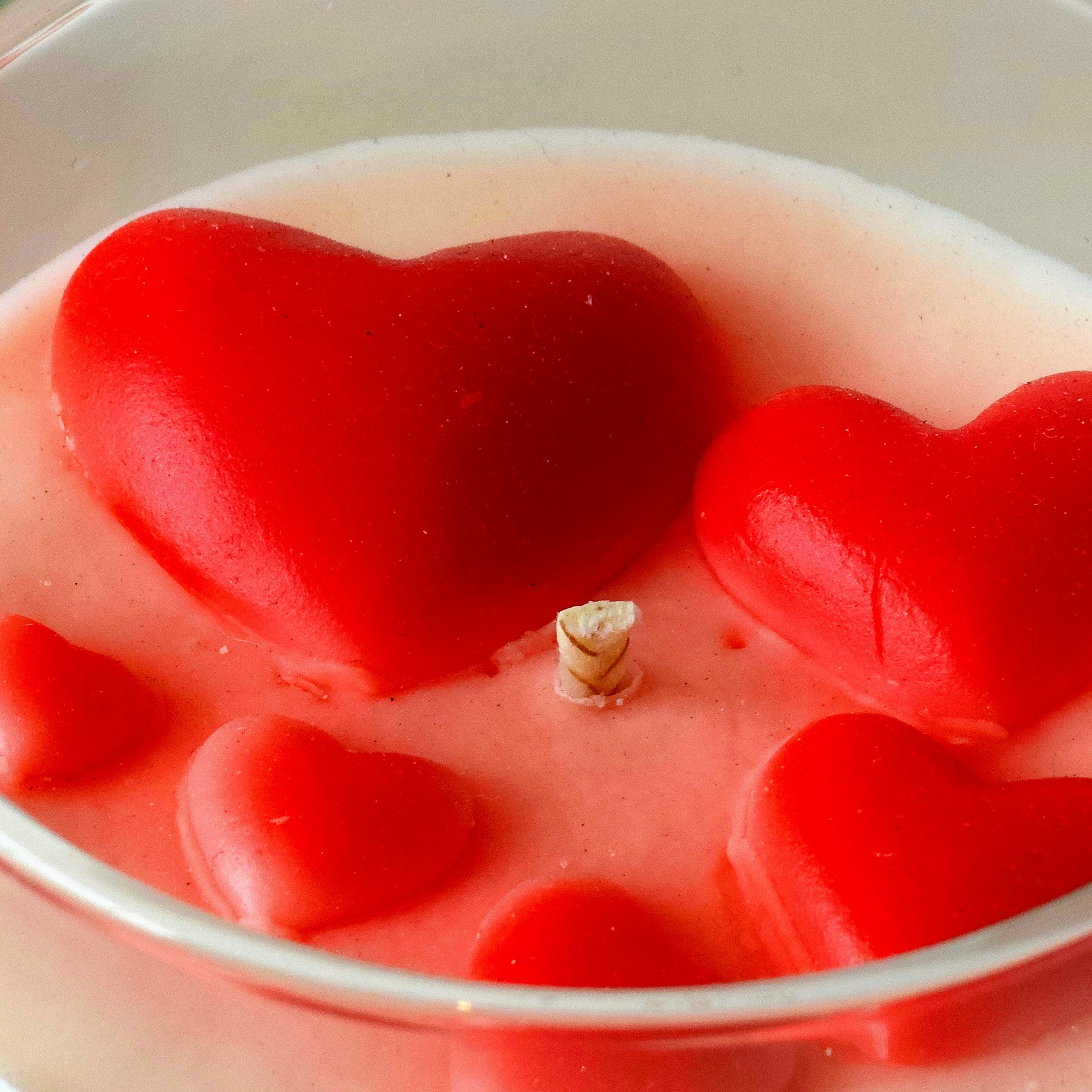Vela Full of Love